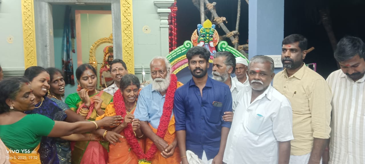 A grand Kumbabhishekam was held at the Sri Agnipuriswar Swamy Sivalayam along with Sri Vandamar Karunthala Kuzhali in Thennambulam village of Vedaranyam taluka.
